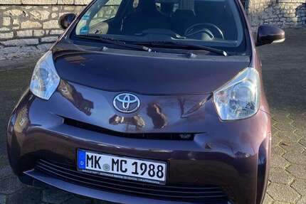 Toyota iQ 80.000 km 3.500 &euro; Balve 58802