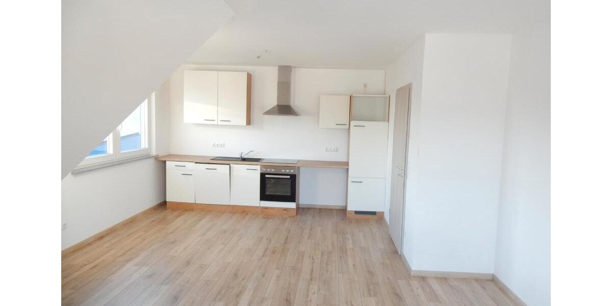 Dachgeschoßwohnung Homberg (Efze) - 3 Zimmer, 70 m&sup2;, 750&euro; | Angebot:26221963