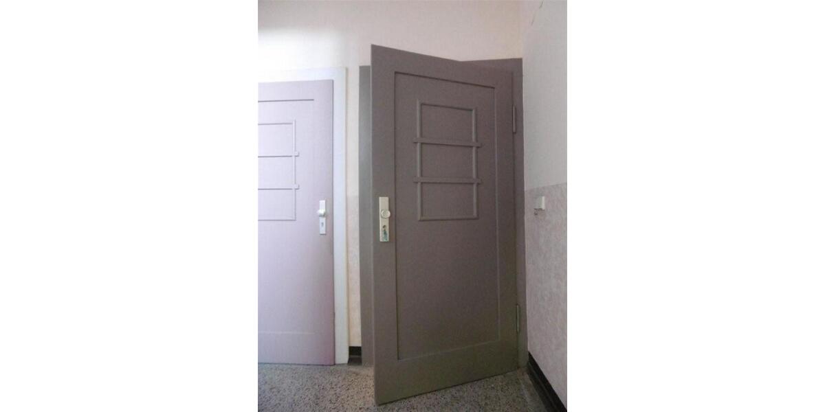 Etagenwohnung Aue-Bad Schlema Bad Schlema - 3 Zimmer, 70 m&sup2;, 349&euro; | Angebot:26267946