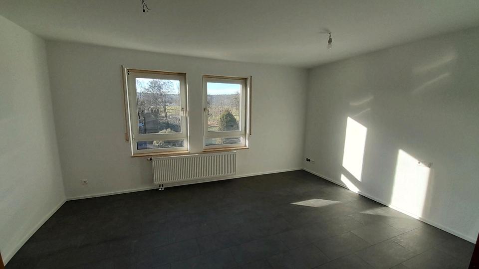 Doppelhaushälfte mit Garten MiedelsbachSchorndorf Randlage 6 zimmer