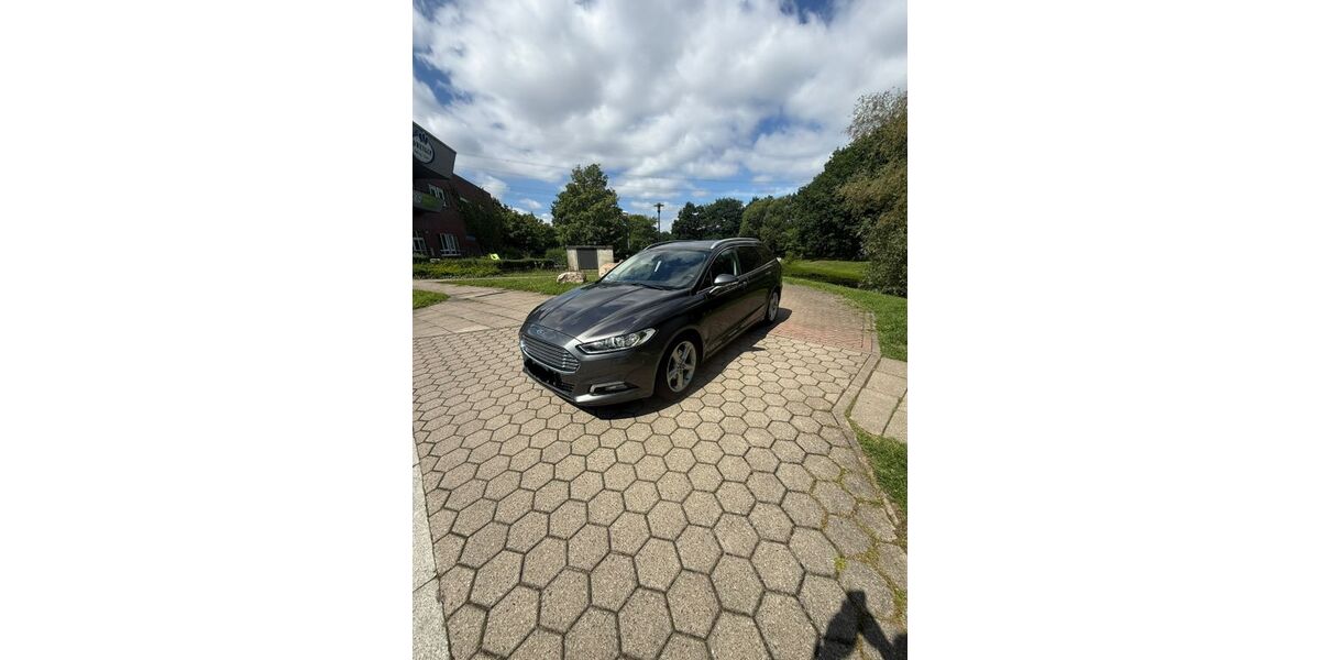 Ford Mondeo 148.000 km 10.600 &euro; Hamburg 22179