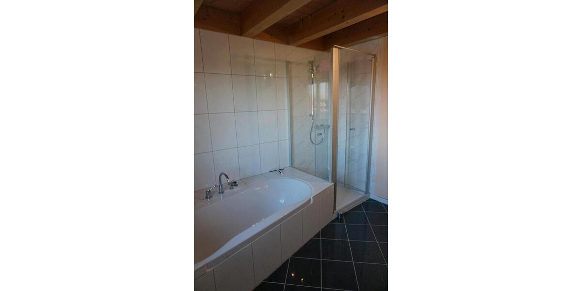 Große Etagenwohnung im schönen Altmühltal. 4 zimmer