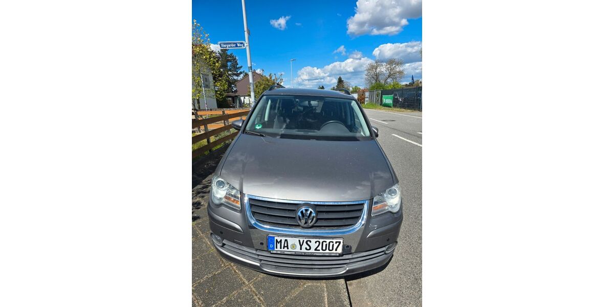 VW Touran 165.788 km 2.500 &euro; Mannheim 68169