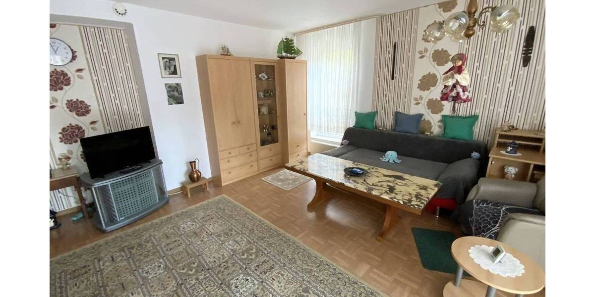 Etagenwohnung Leun - 2 Zimmer, 74 m&sup2;, 129.000&euro; | Angebot:26257460