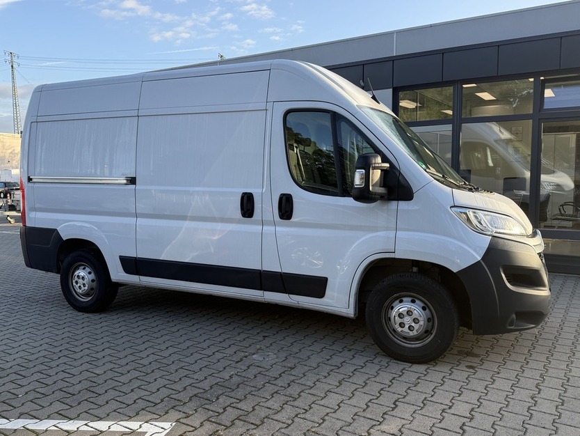 Citroen Jumper Kasten L2 H2 AHK 3,5t voll verkleidet, So 8.900 km 26.990 € Koblenz 56070