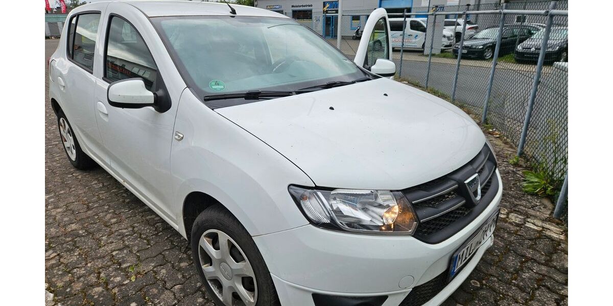 Dacia Sandero 230.000 km 3.750 &euro; Leidersbach 63849