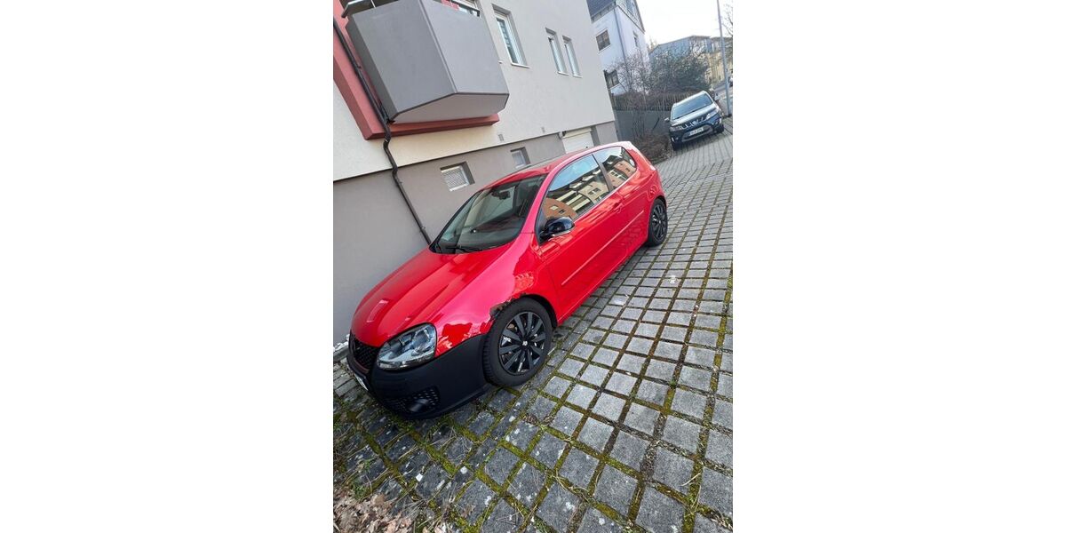VW Golf 239.000 km 1.199 &euro; Altdorf 90518