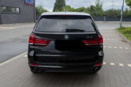 BMW X5 181.000 km 20.000 € Dortmund 44227