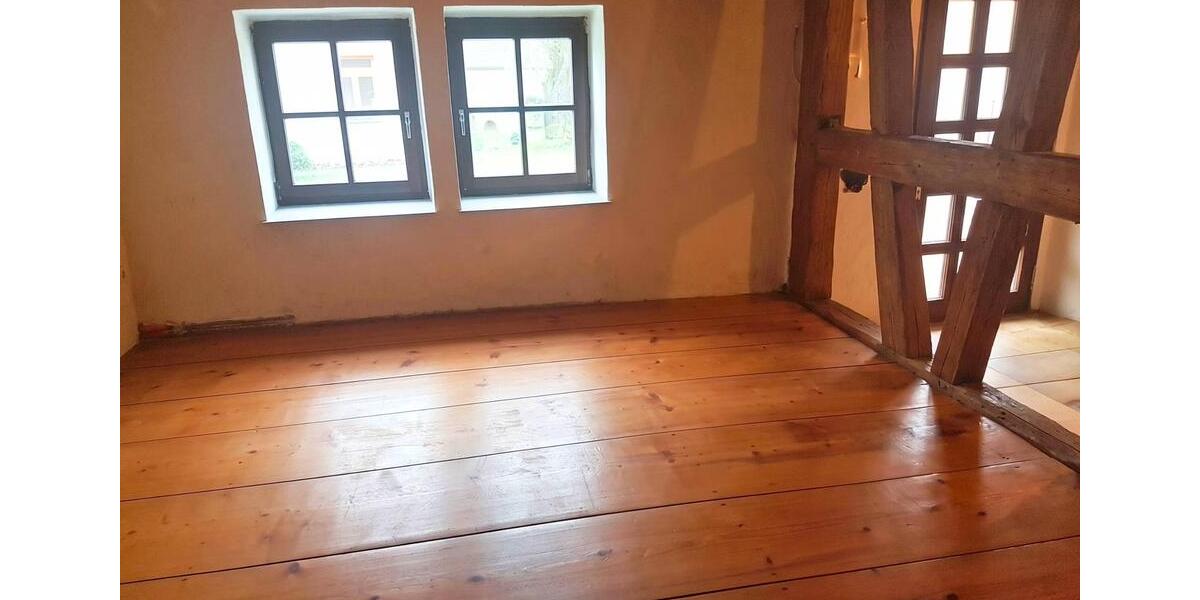 Erdgeschoßwohnung Bechhofen - 4 Zimmer, 145 m&sup2;, 760&euro; | Angebot:26496657