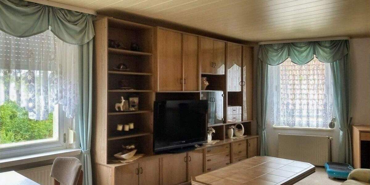 Einfamilienhaus Südharz Dietersdorf - 9 Zimmer, 249 m&sup2;, 198.000&euro; | Angebot:25779381