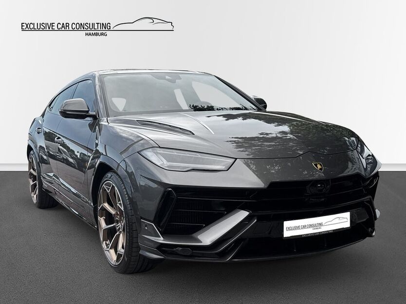 Lamborghini Urus 7.000 km 359.990 € Hamburg 22529