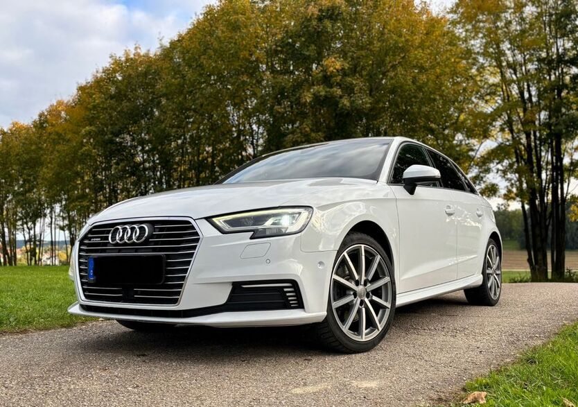 Audi A3 129.939 km 18.987 € Wolfratshausen 82515