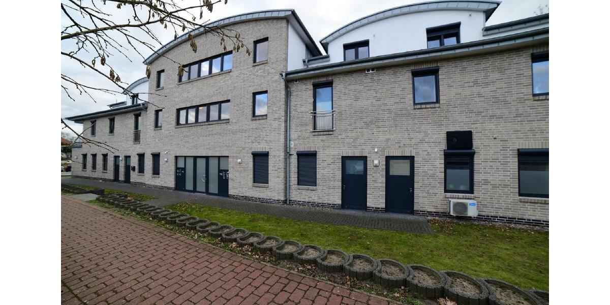 Etagenwohnung Achim - 2 Zimmer, 98 m&sup2;, 970&euro; | Angebot:25989541