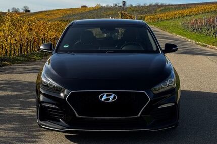 Hyundai i30 96.854 km 14.400 &euro; Mundelsheim 74395