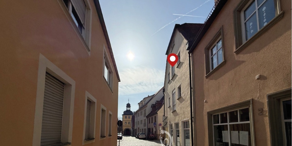 Renovierte 2,5-Zimmer-Wohnung mit Balkon, zentral und ruhig - Etagenwohnung Haßfurt | Angebot:25542190