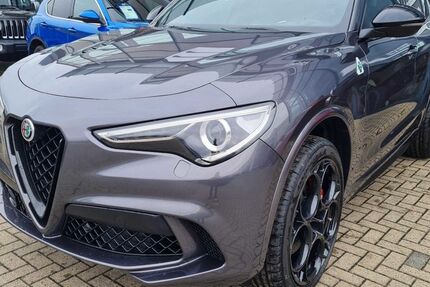Alfa Romeo Stelvio 20.229 km 67.880 € Düren 52351