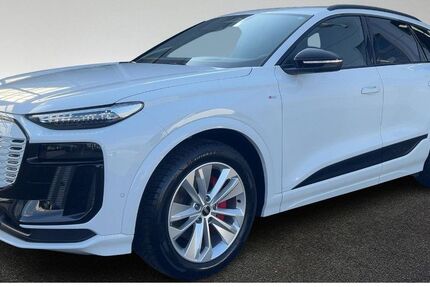 Audi Q6 e-tron 4.315 km 64.790 &euro; Hamburg 22529