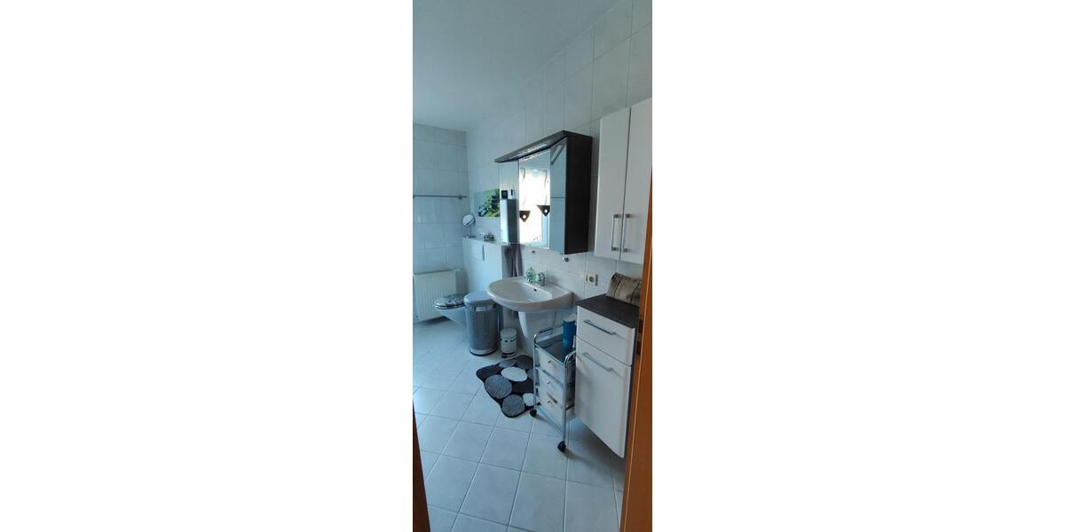 Erdgeschoßwohnung Winterberg - 2.5 Zimmer, 65 m&sup2;, 189.000&euro; | Angebot:26920834