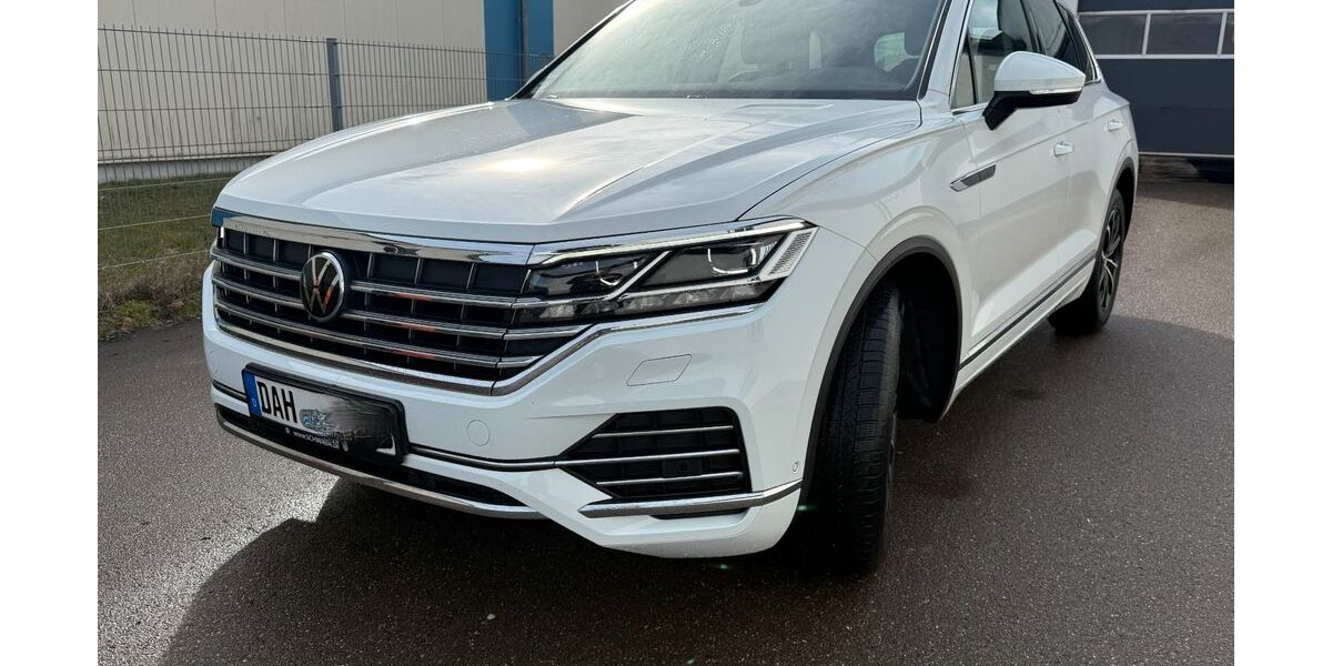 VW Touareg 51.000 km 48.300 &euro; Altomünster 85250