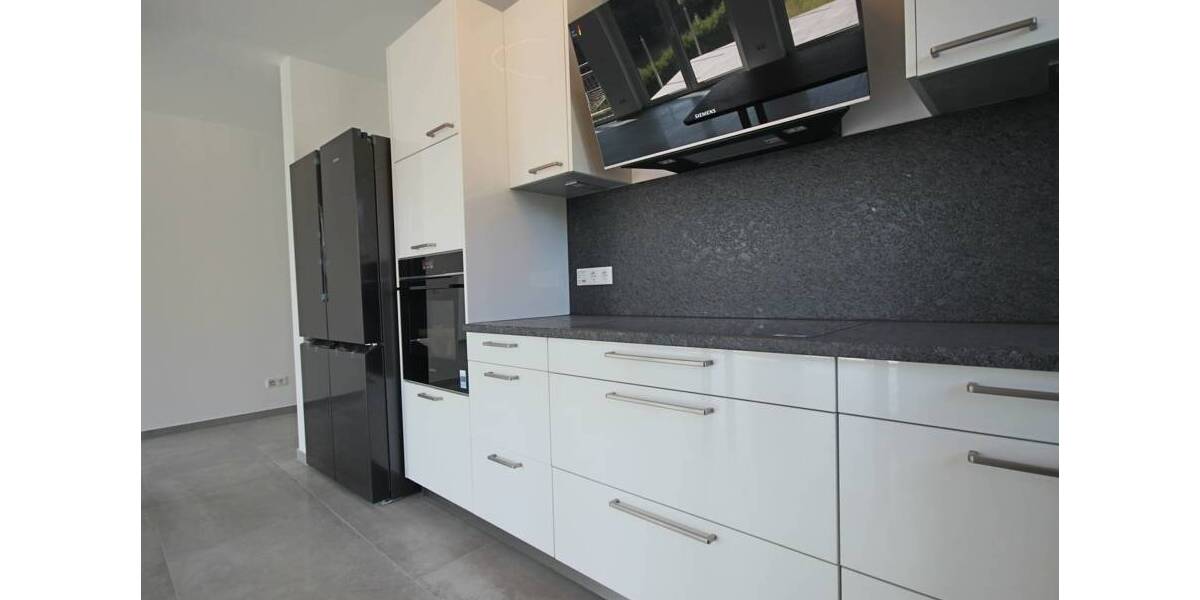 Etagenwohnung Ennigerloh - 6 Zimmer, 147 m&sup2;, 1.450&euro; | Angebot:25957321