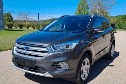 Ford Kuga 90.280 km 12.600 &euro; Burglengenfeld 93133