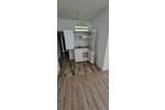 Studio zur Miete, Energieeffizienz B, Küche mit Spüle, Kühlschrank und Herd, stufenloser Zugang, Sicherheitstür, separater Eingang 1 zimmer
