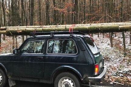 Lada Niva 112.000 km 9.000 &euro; Blomberg 32825