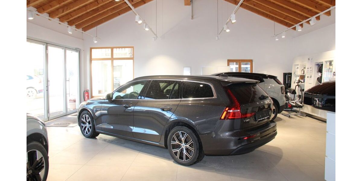 Volvo V60 15.353 km 28.750 &euro; Jachenau 83676