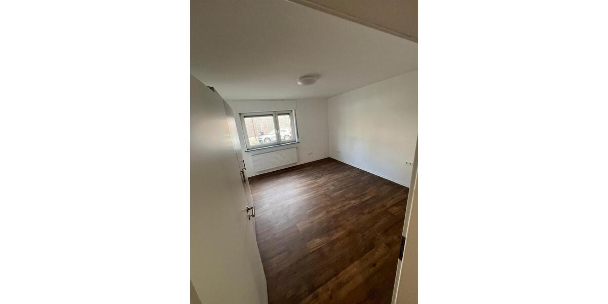Erdgeschoßwohnung Pfungstadt - 4.5 Zimmer, 100 m&sup2;, 1.500&euro; | Angebot:26024527