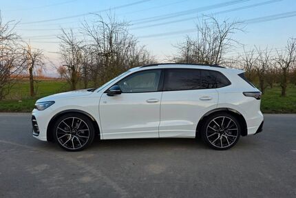 VW Tiguan 19.900 km 49.500 &euro; Kettig 56220