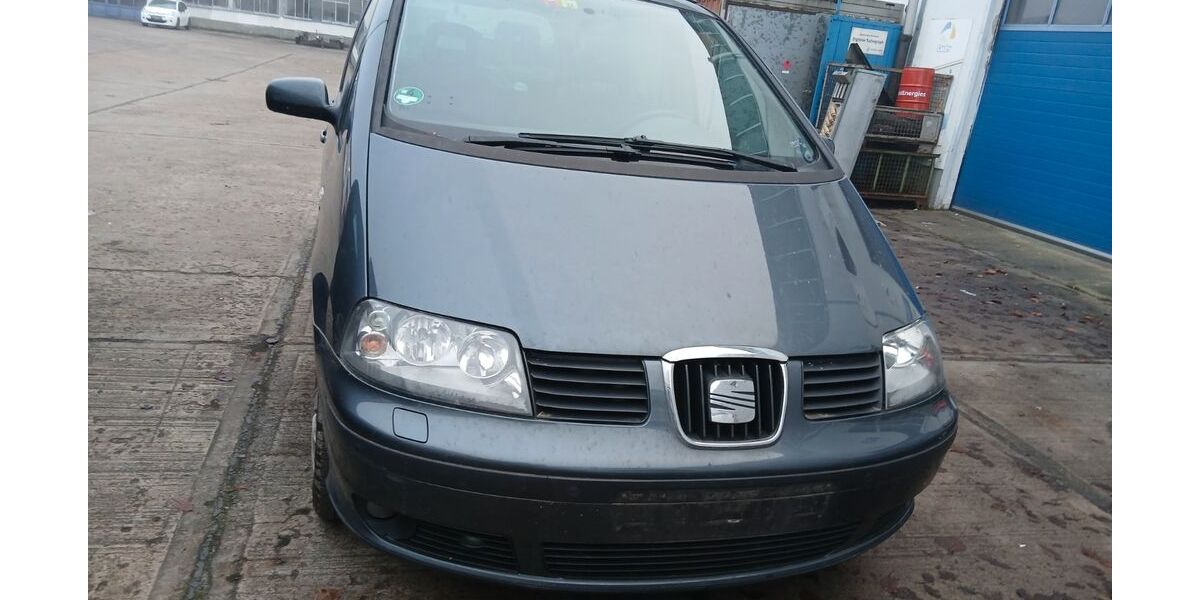 Seat Alhambra 237.800 km 1.499 &euro; Oranienburg 16515