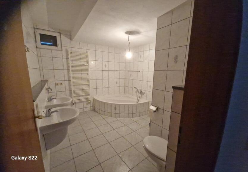 3 Zimmer Wohnung mit Garage, provisionsfrei in Riedenburg zimmer