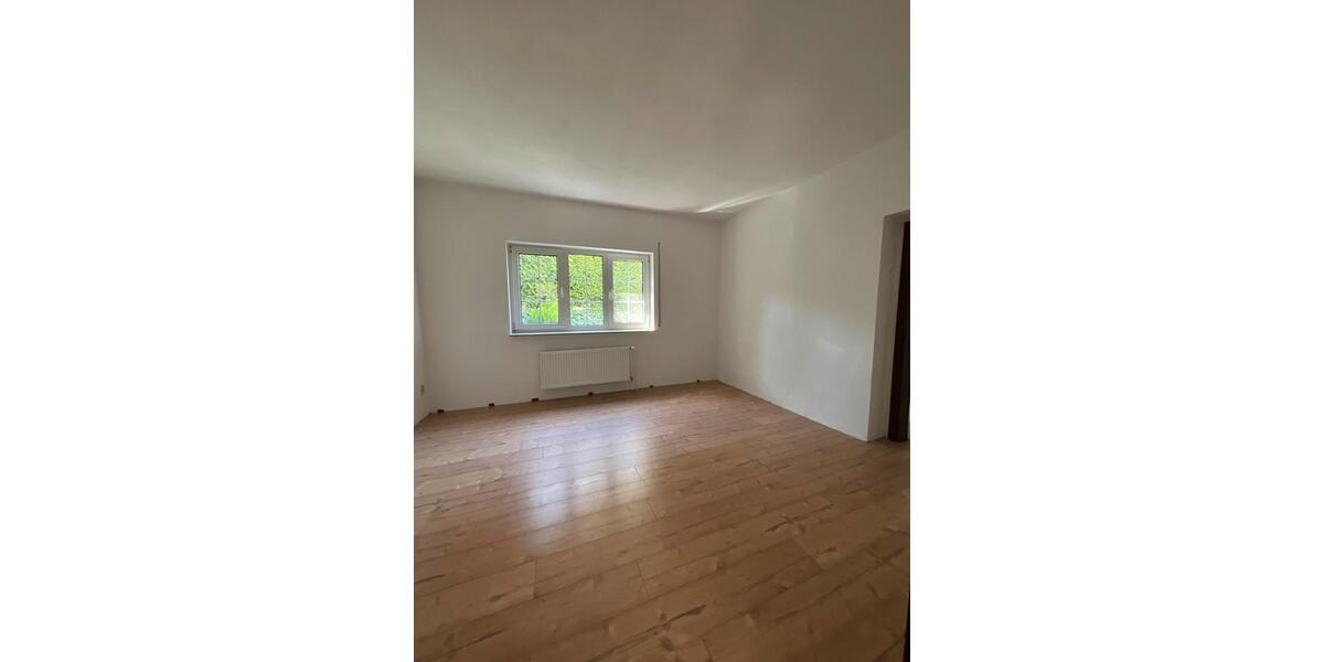 Etagenwohnung Bobritzsch-Hilbersdorf Hilbersdorf - 2 Zimmer, 58 m&sup2;, 350&euro; | Angebot:22151315