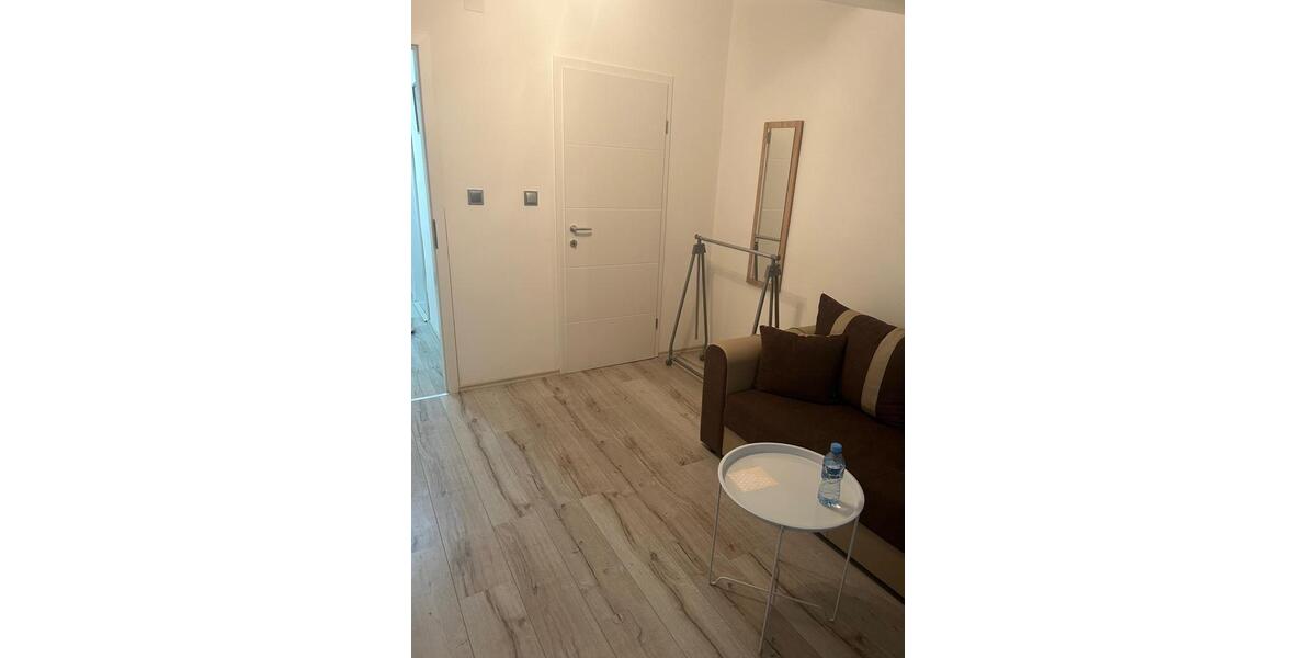 Dachgeschoßwohnung Hamburg Eidelstedt - 2 Zimmer, 50 m&sup2;, 40.000&euro; | Angebot:26720230