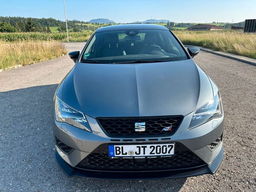 Seat Leon 89.000 km 19.100 € Balingen 72336
