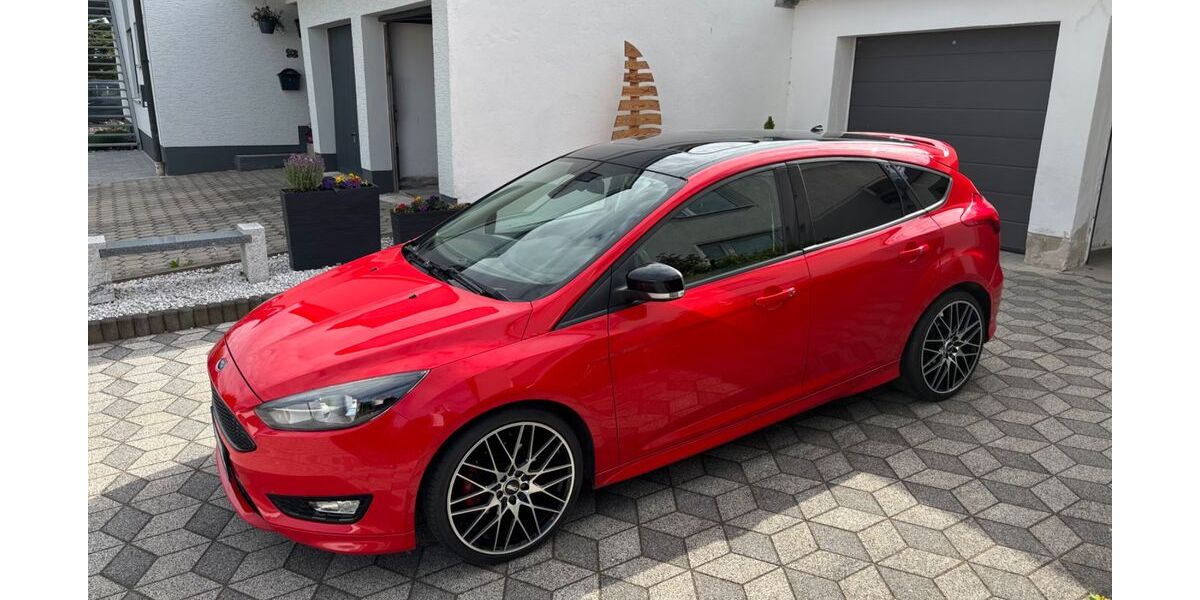 Ford Focus 185.000 km 9.400 &euro; Waldsassen 95652