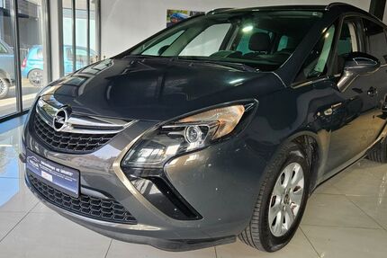 Opel Zafira 136.087 km 8.999 &euro; Altena 58762