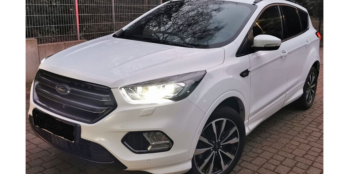 Ford Kuga 55.000 km 21.900 &euro; Kierspe 58566