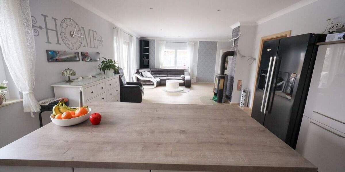 Einfamilienhaus Groß Grönau - 4 Zimmer, 125 m&sup2;, 2.200&euro; | Angebot:25665021
