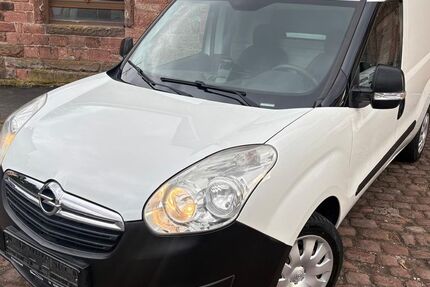 Opel Combo 127.000 km 6.499 &euro; Freudenberg 97896