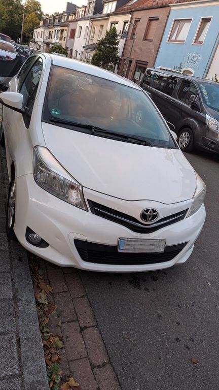 Yaris