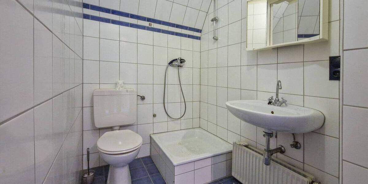 Mehrfamilienhaus, Wohnhaus Wilster - 7 Zimmer, 197 m&sup2;, 139.000&euro; | Angebot:26450020