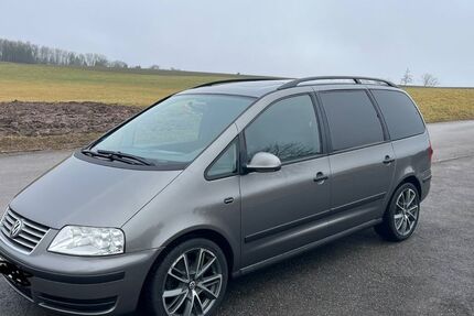VW Sharan 252.000 km 4.700 &euro; Wutöschingen 79793