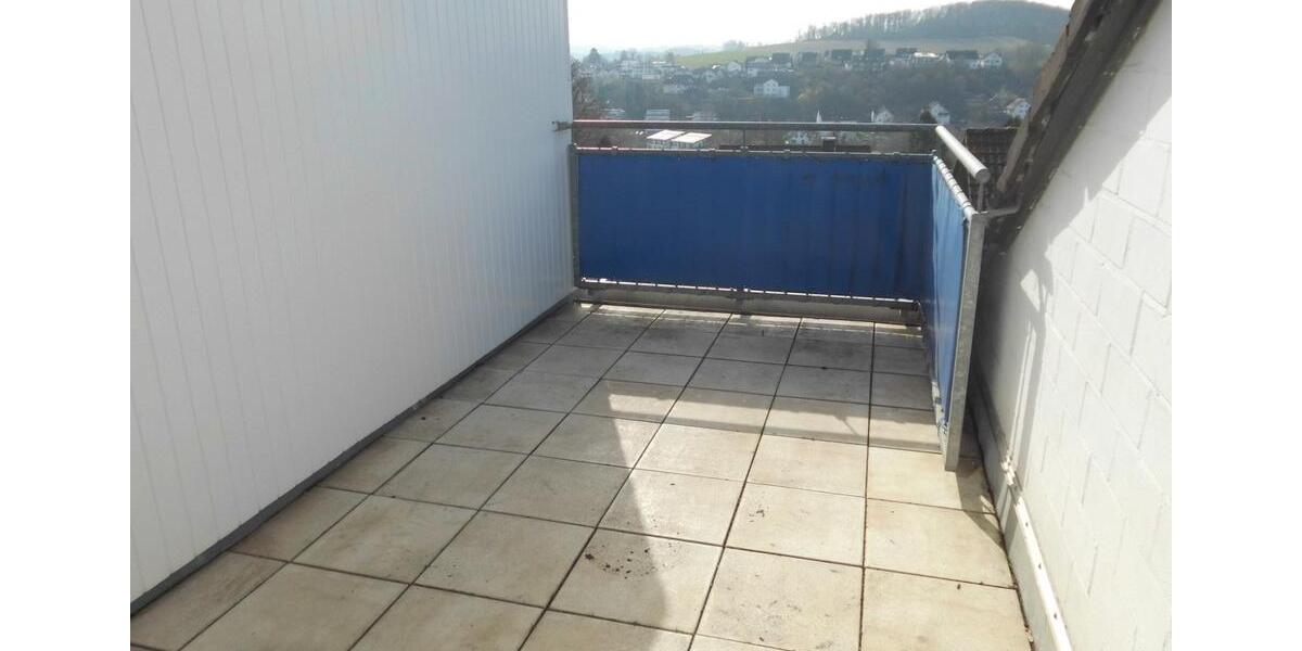 Dachgeschoßwohnung Balve - 3 Zimmer, 69 m&sup2;, 345&euro; | Angebot:25406272