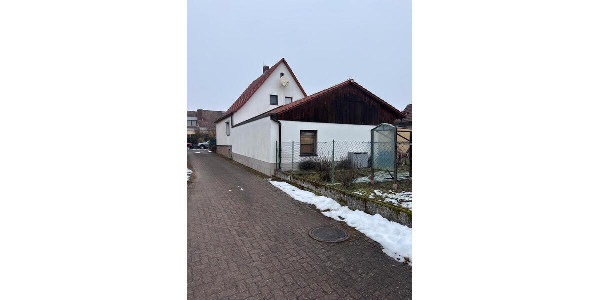 Einfamilienhaus Würzburg Heuchelhof - 5 Zimmer, 100 m&sup2;, 349.000&euro; | Angebot:24704263