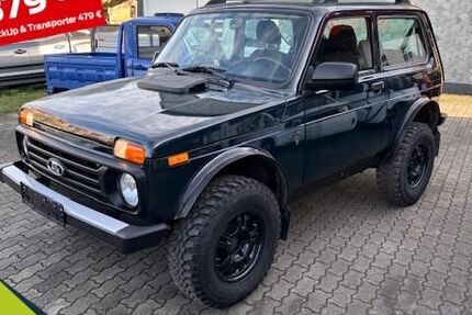 Lada Niva 14.300 km 19.945 &euro; Halberstadt 38820