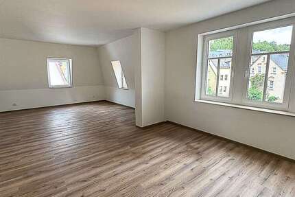 Wohnung zum Mieten in Schneeberg 1.057 € 132.08 m²