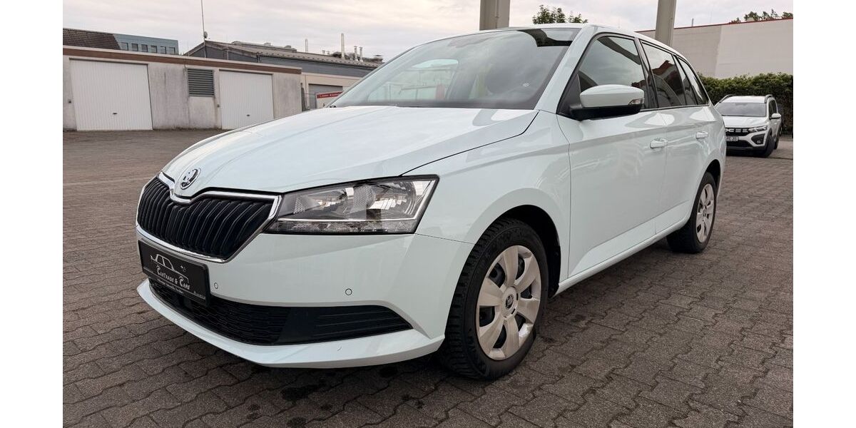 Skoda Fabia 121.875 km 9.990 &euro; Neu-Isenburg 63263