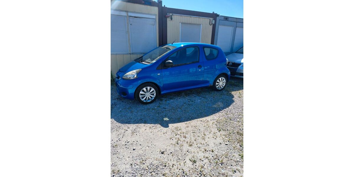 Toyota Aygo (X) 160.000 km 750 &euro; München 80999