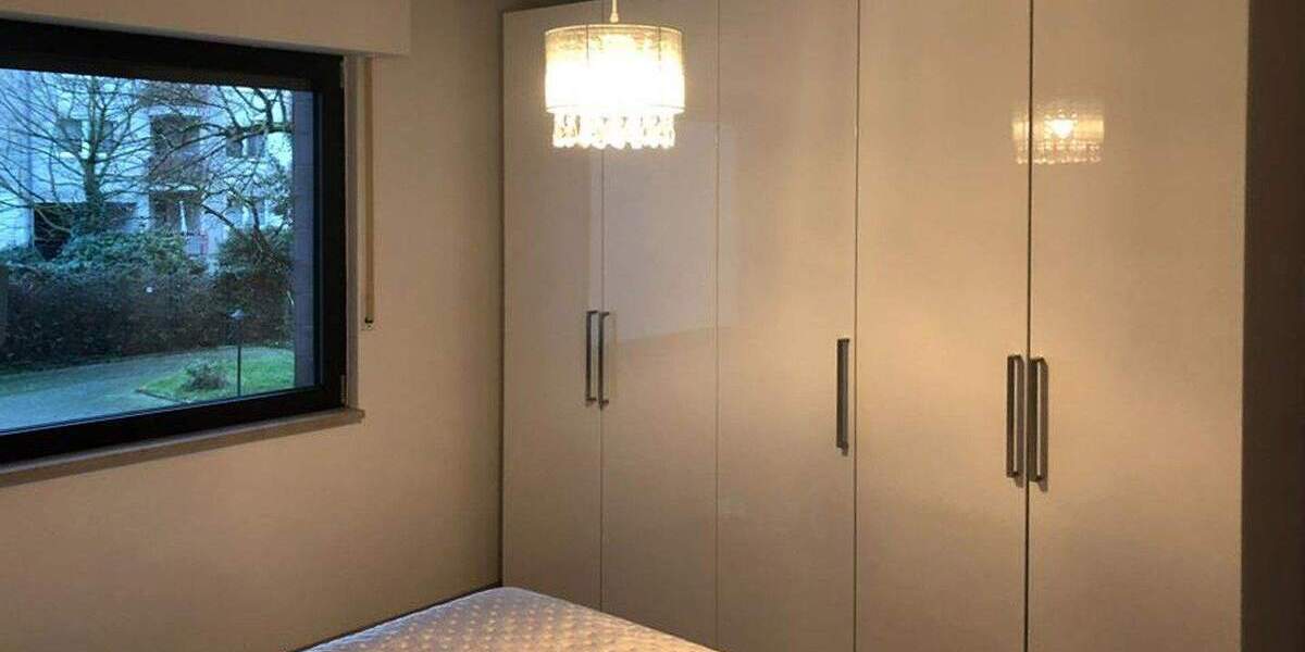 Etagenwohnung Köln Weidenpesch - 2 Zimmer, 63 m&sup2;, 1.020&euro; | Angebot:25570421